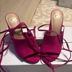 Gianni Bini Fuchsia Strappy Heels